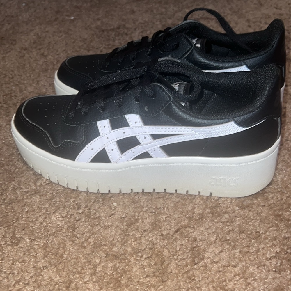 Asics women Japan S